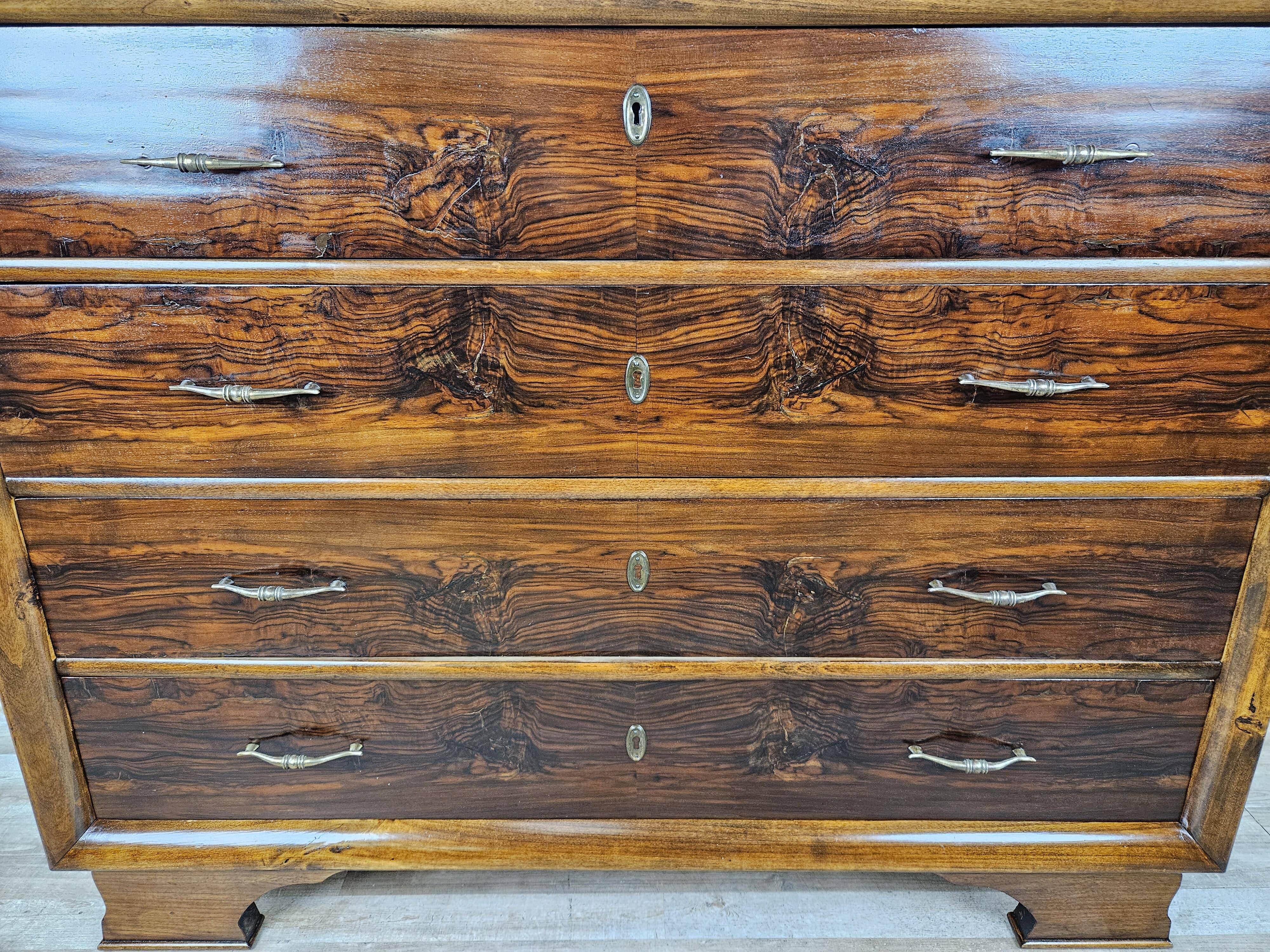 Commode Art Déco avec poignées en laiton