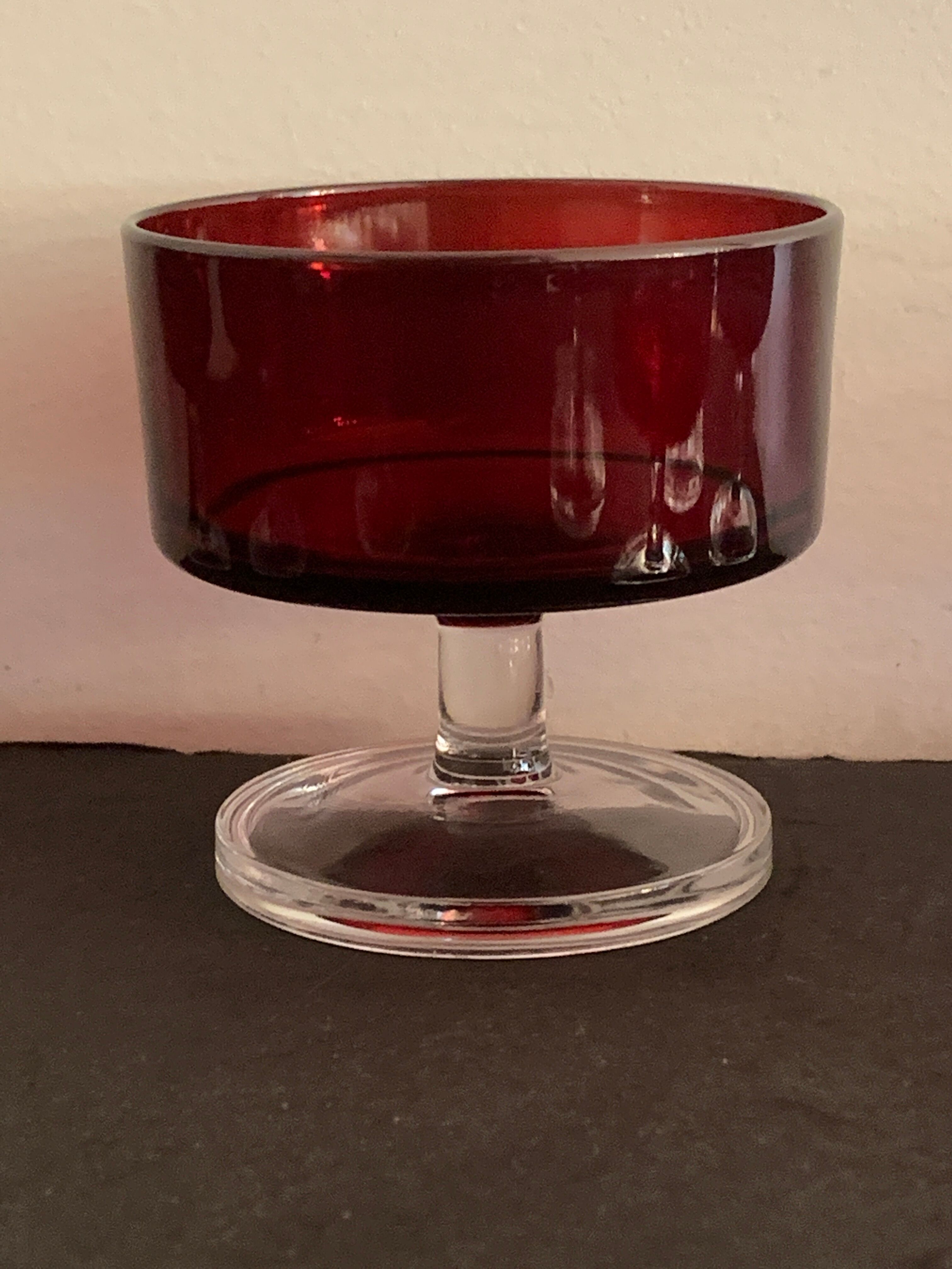 8 coupes à champagne ou dessert Luminarc 1970