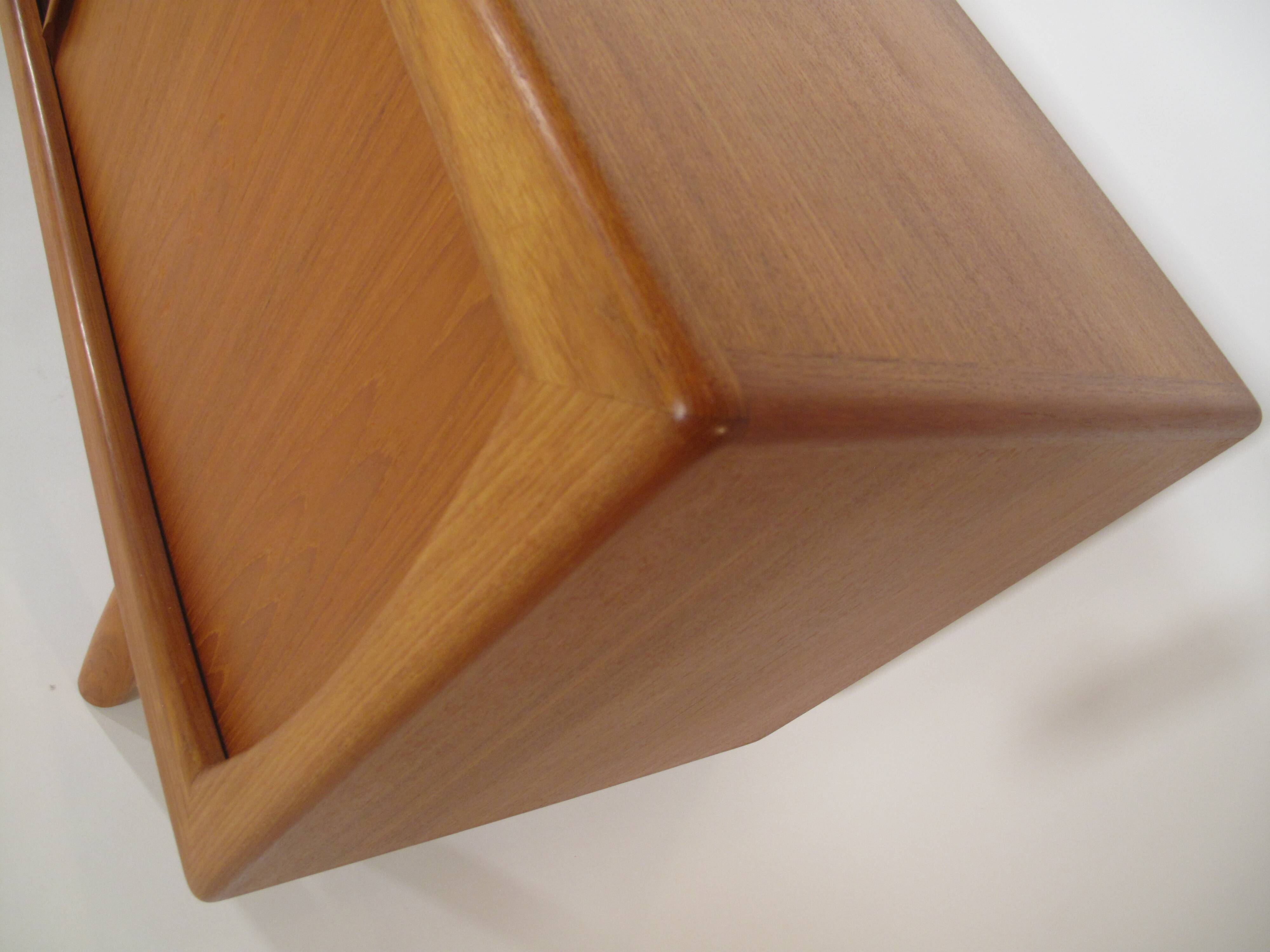 Enfilade scandinave en teck pas Hp Hansen Danemark 1960's