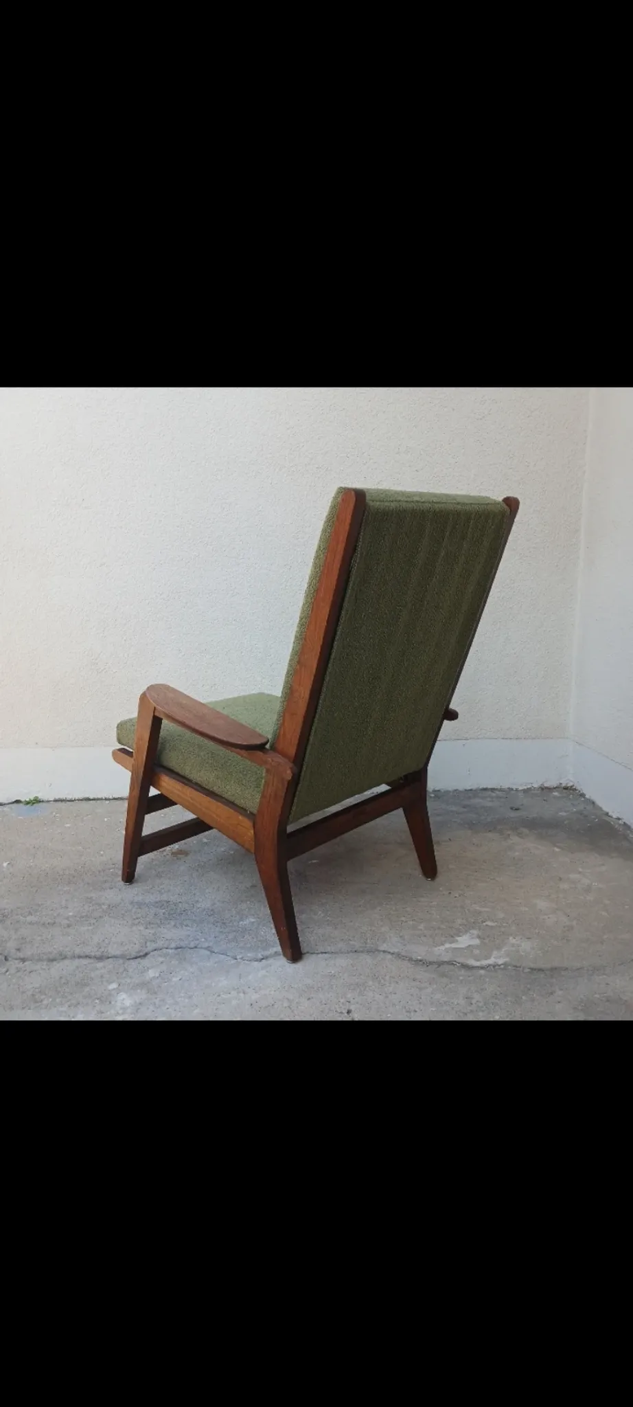2 oak armchairs