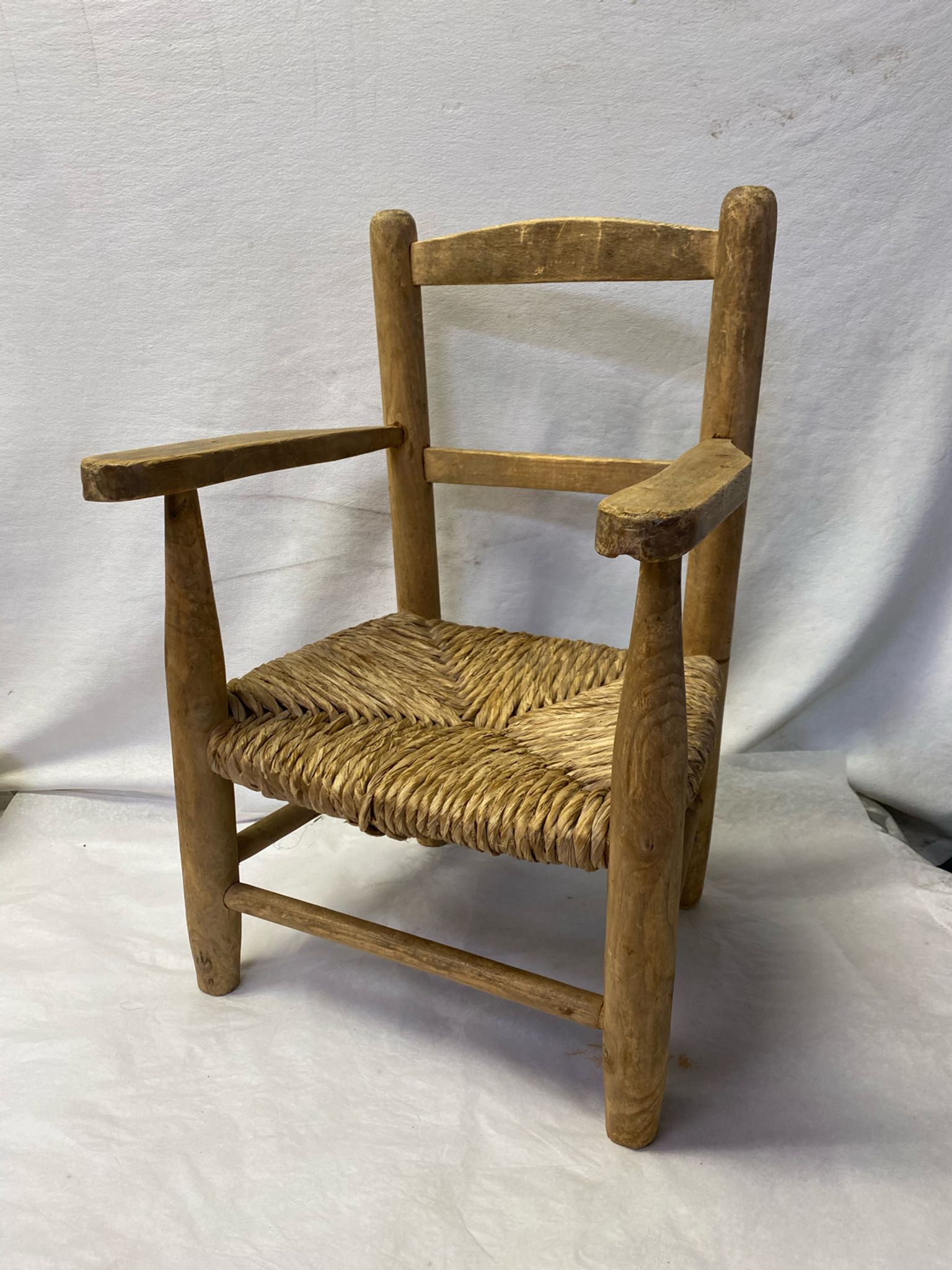 Chaise enfant en bois
