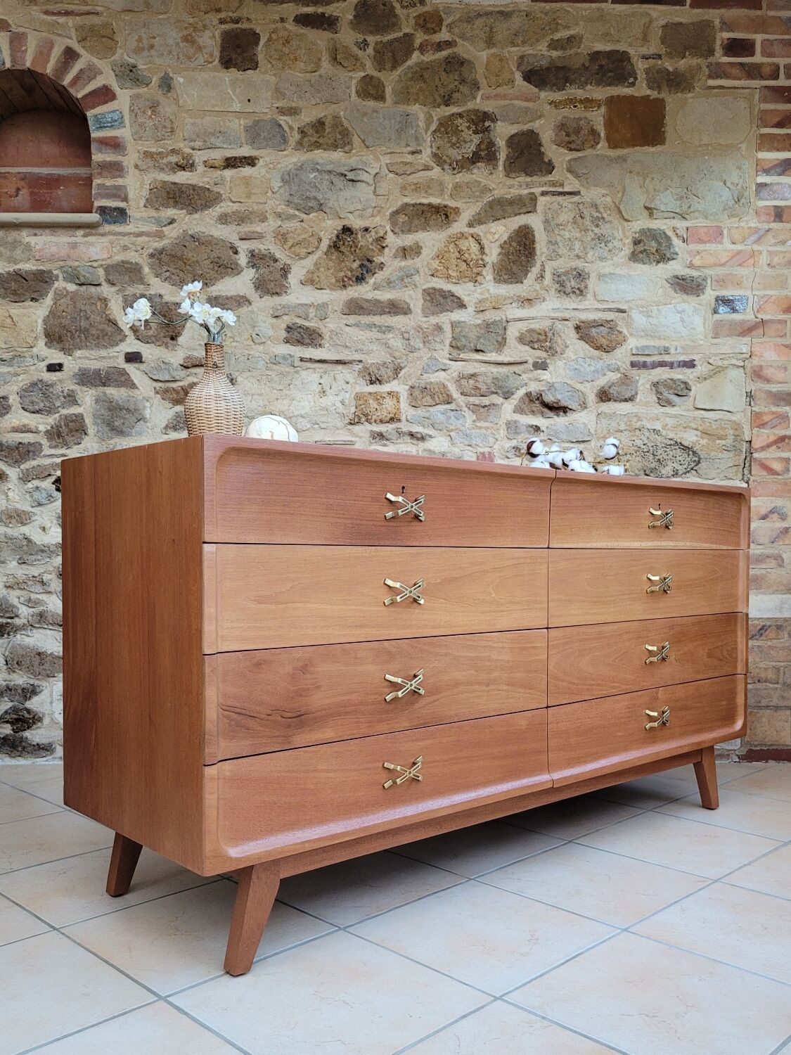 Scandinavian chest of drawers