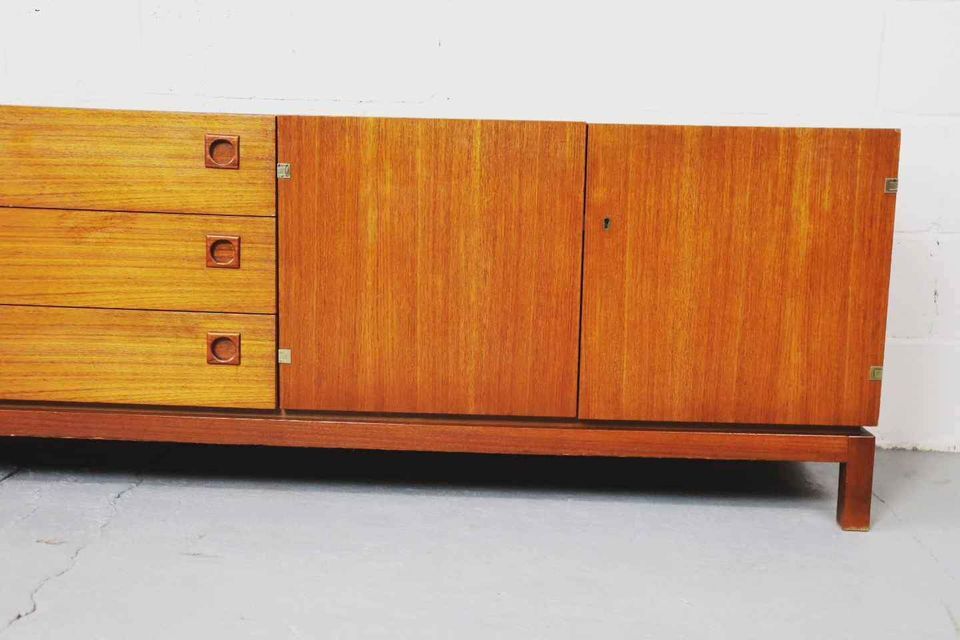 Vintage teak sideboard by Mahjongg 1960's