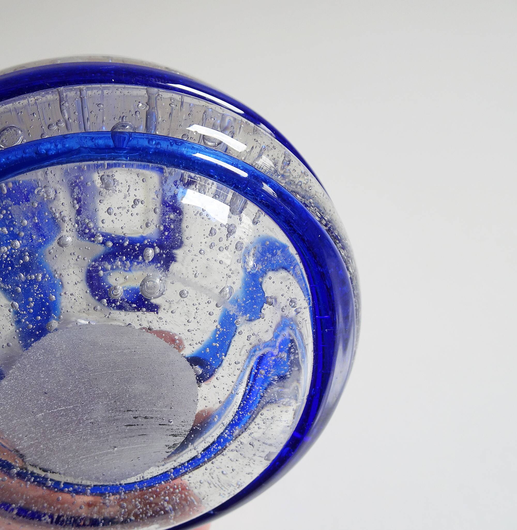 Vase tourbillon bleu