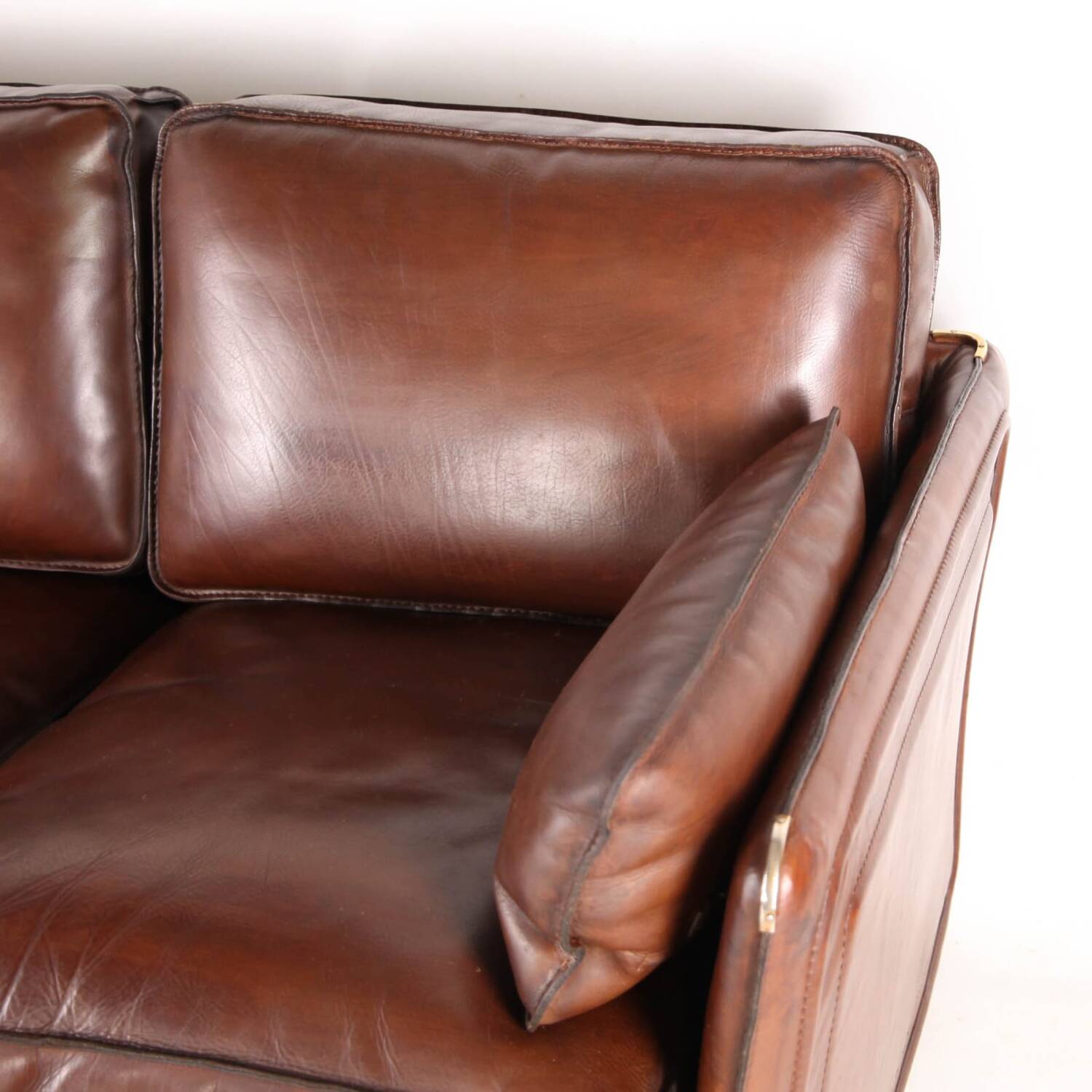 Paire de canapés cuir Roche Bobois