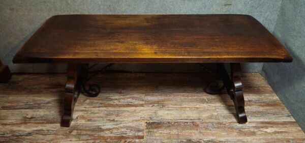 Grande table de ferme / table de salle à manger en bois massif /200cm