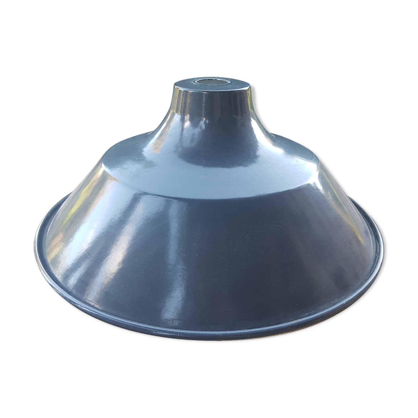 Suspension lampshade old industrial bowl
