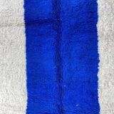 Beni Ourain Berber rug, handwoven in traditional style, size 200 x 300 cm.