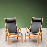 Pair of lounge chairs