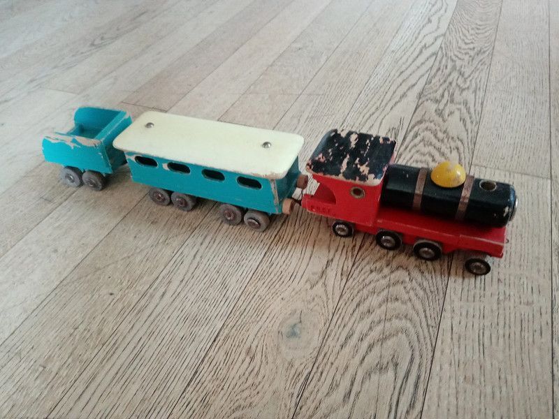 Old wooden SNCF train