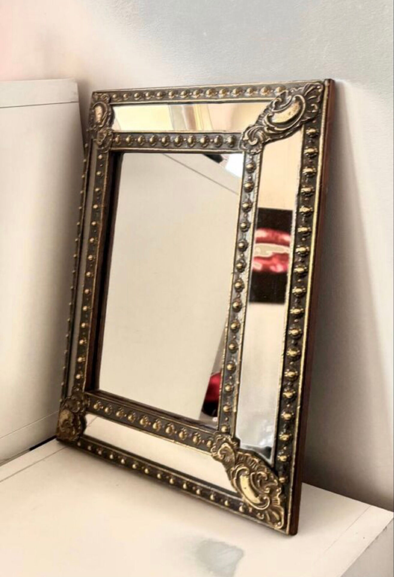 Napoleon III closed-frame mirror