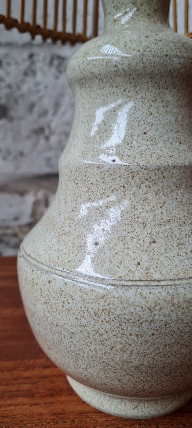 Marsh sandstone lamp