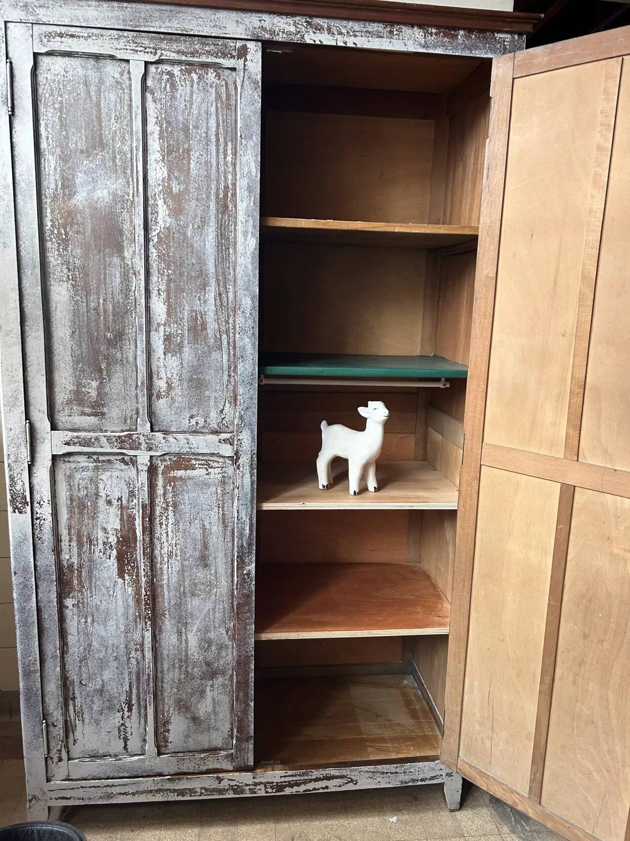 Large Parisian oak wardrobe from the early 20th century with an antique white patina