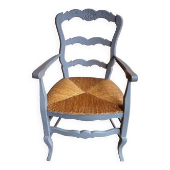 Provencal style straw armchair with gray blue patina armrests