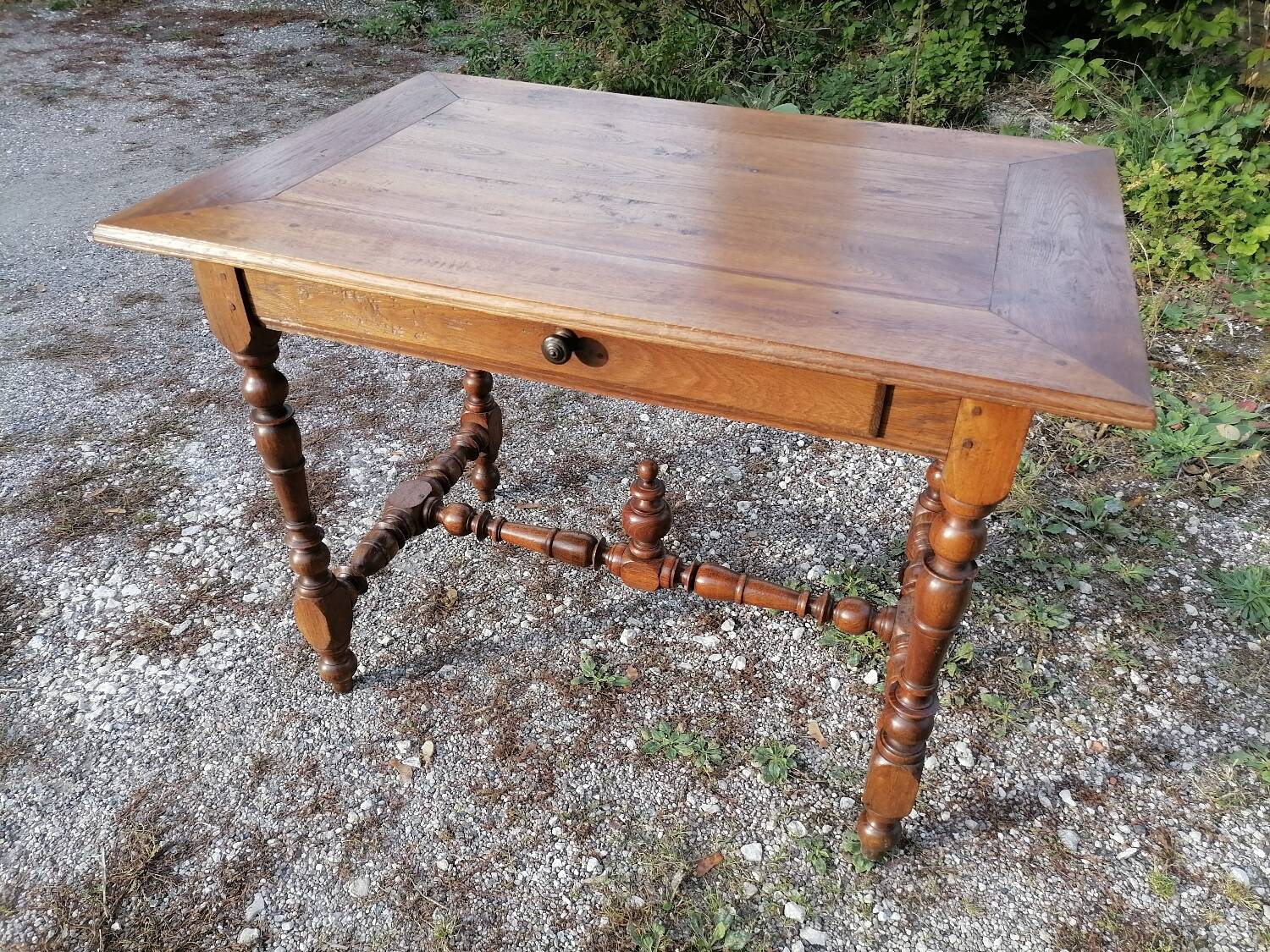 Small desk table in Louis XIII style.