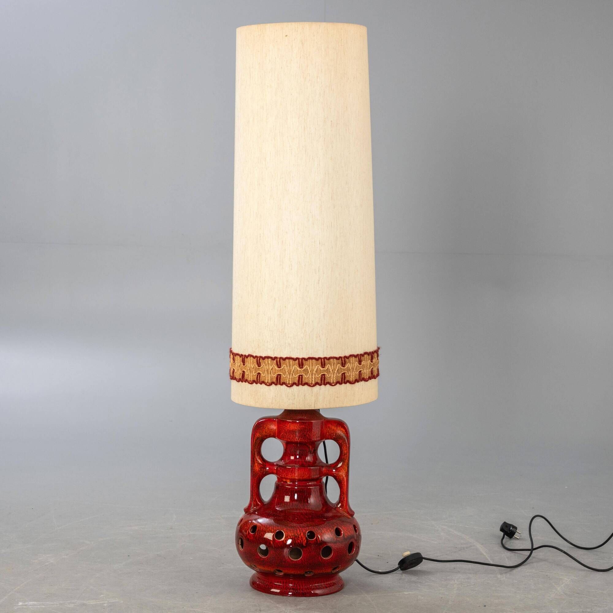 Ceramic Tall Enamelled Lamp in Red Tones Anonymous Artist France Vallauris 1960