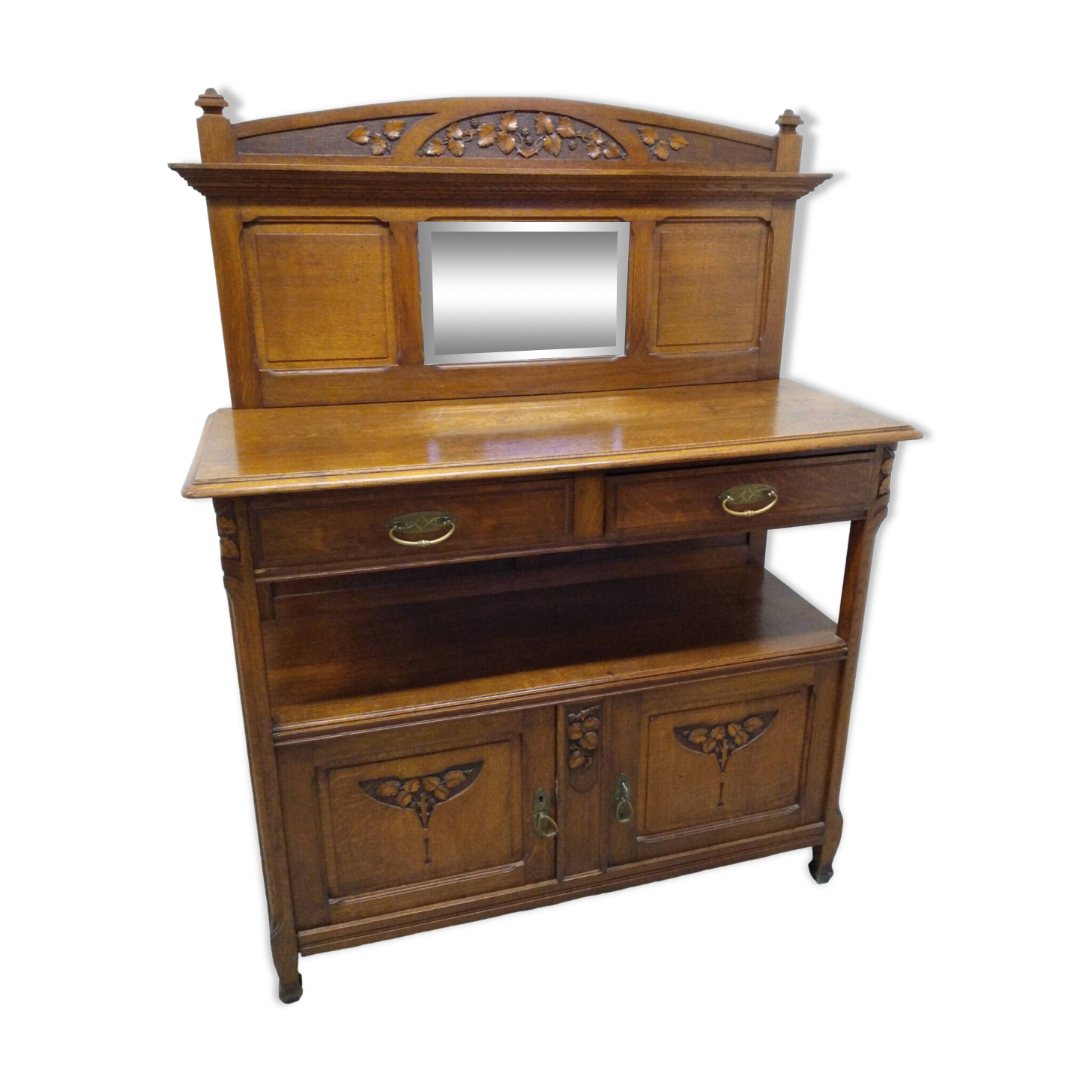 Atypical art deco buffet