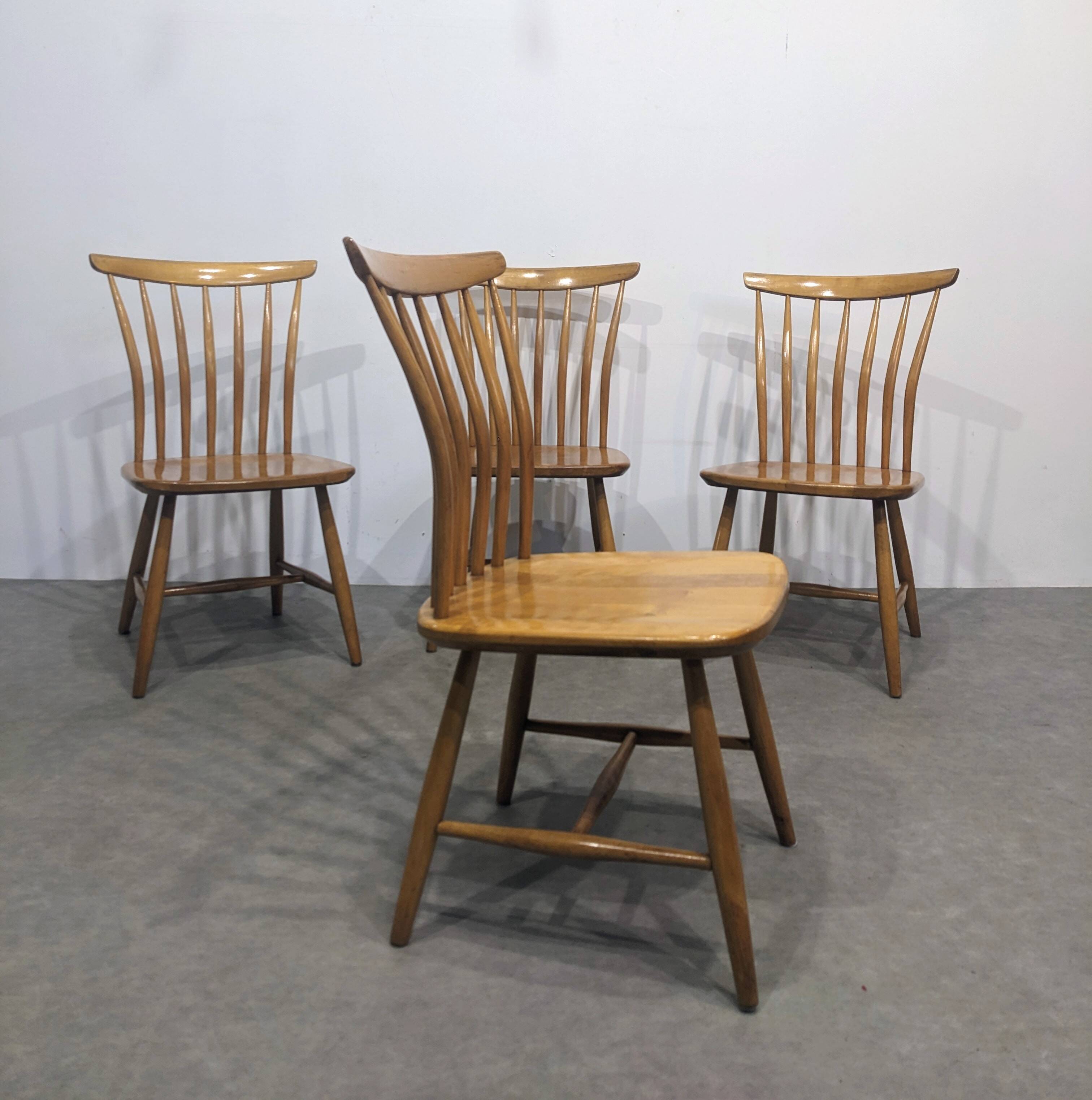 Four vintage Swedish Akerblom chairs.