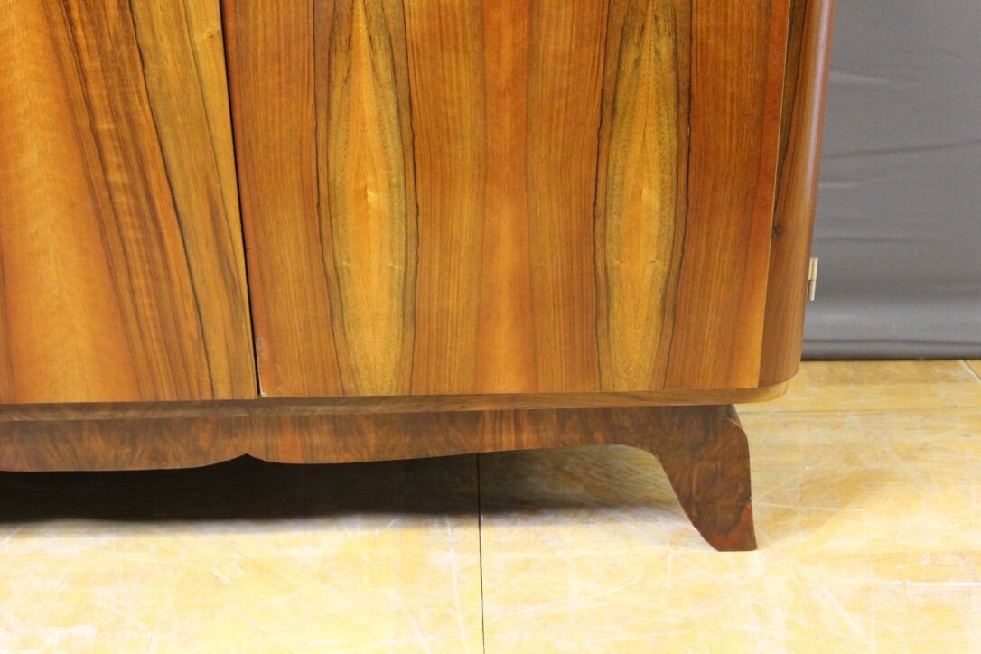 Bahut art deco walnut around 1940