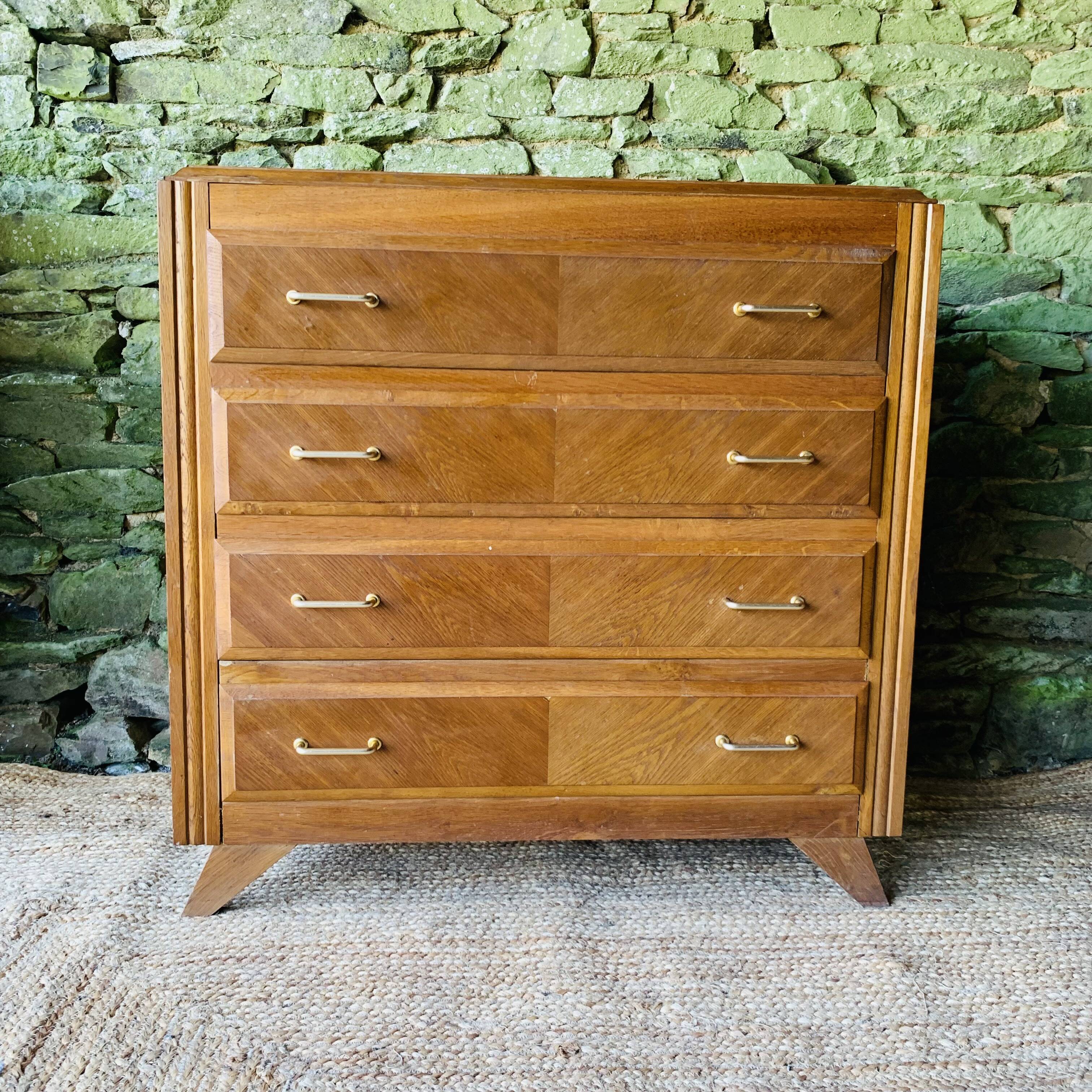 Commode vintage