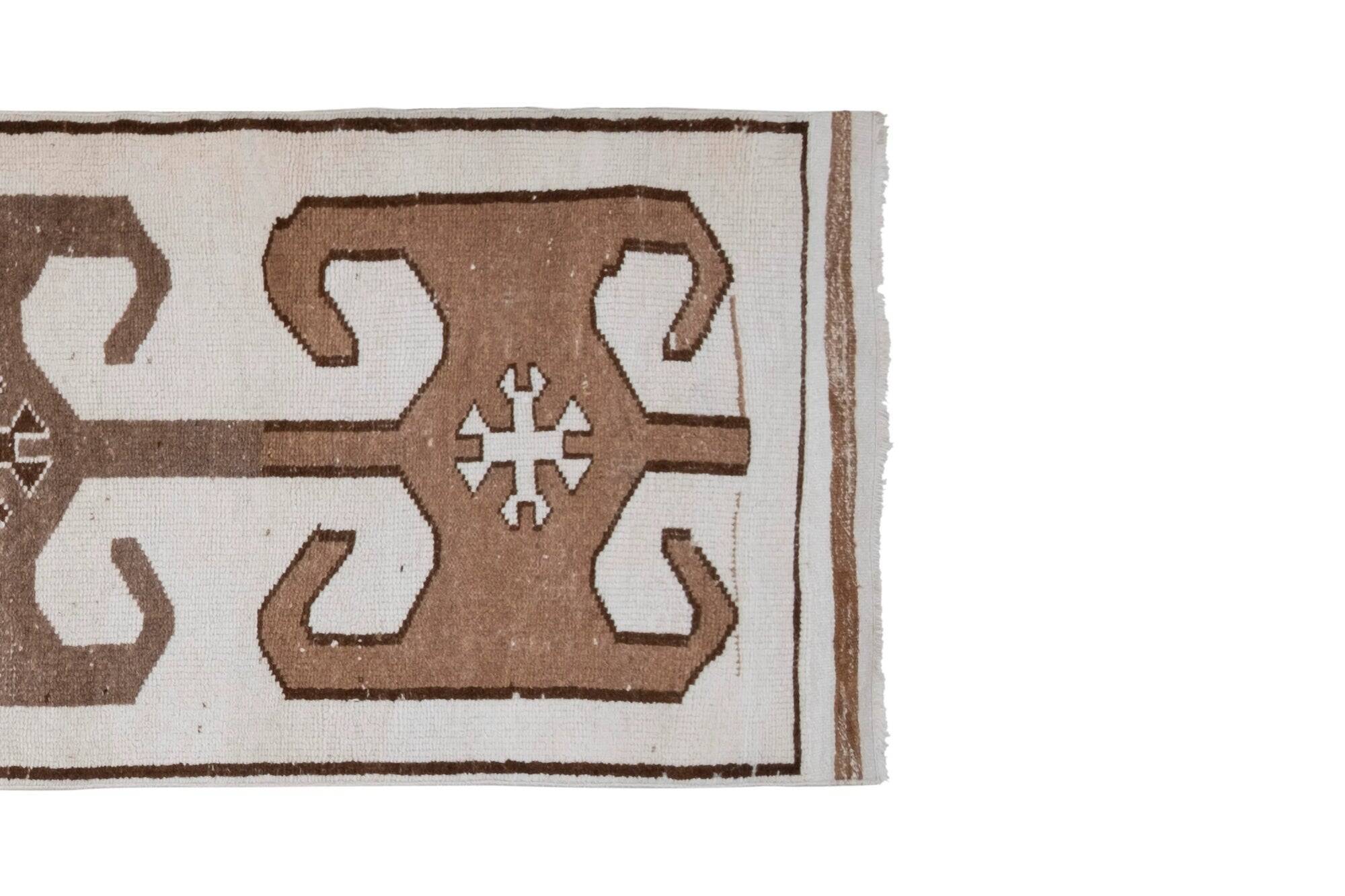 Vintage Turkish hallway rug 94x352 cm