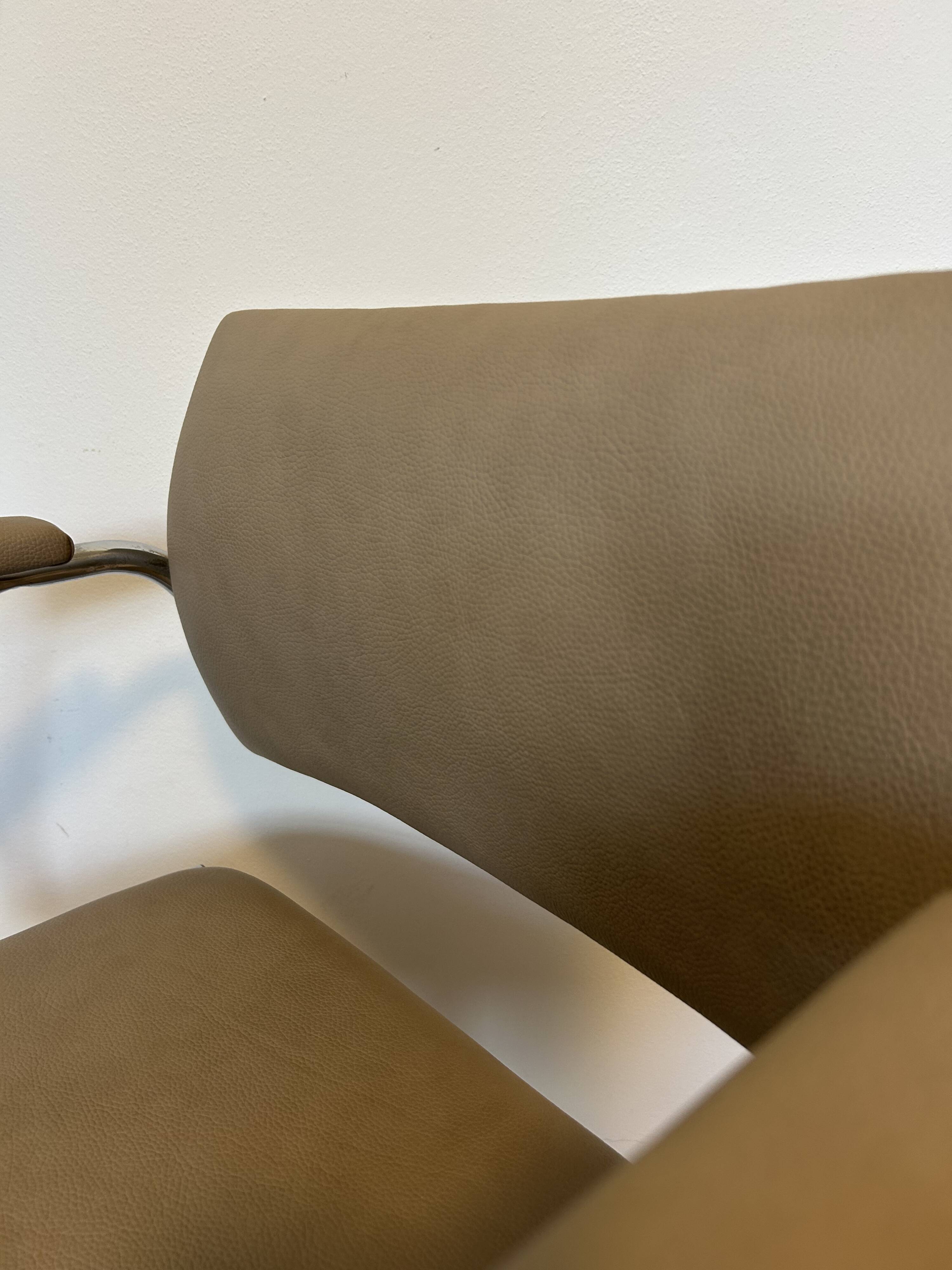 Fully Restored Vintage Desk Chair by Kovona, Czechoslovakia 1980’s