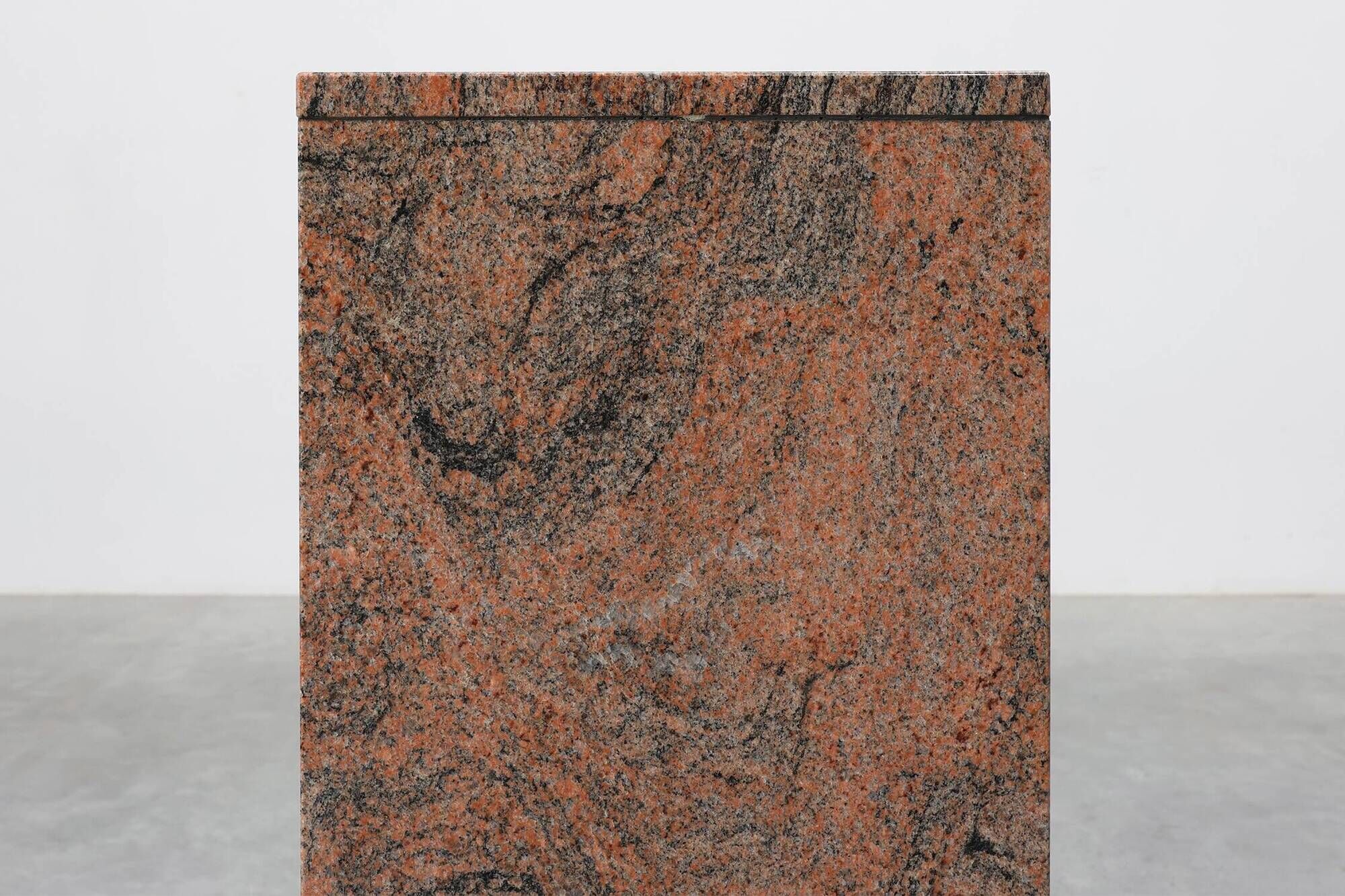 Rectangular red granite pedestal, Belgium, 20th century