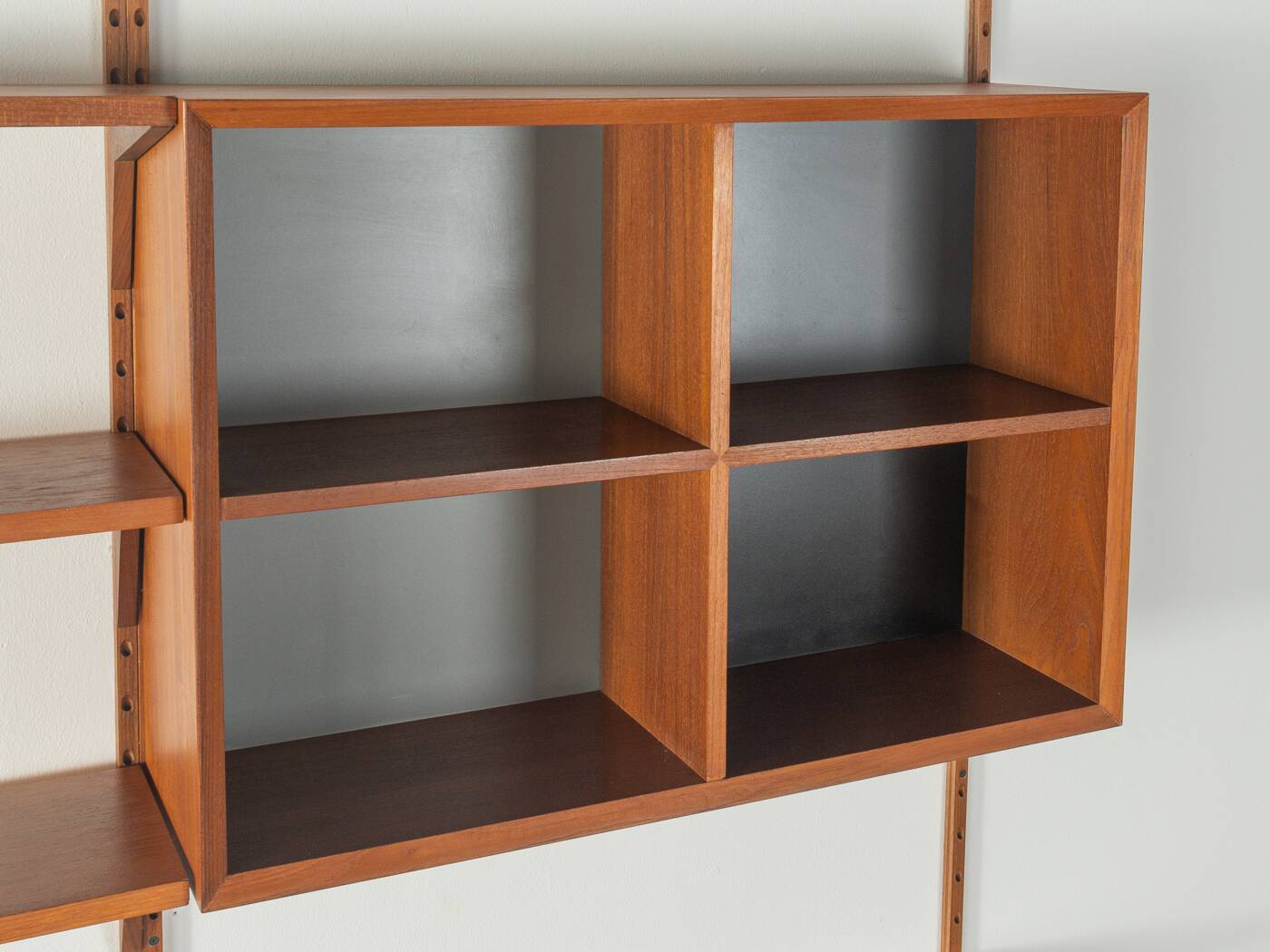 1960s wall shelf Poul Cadovius