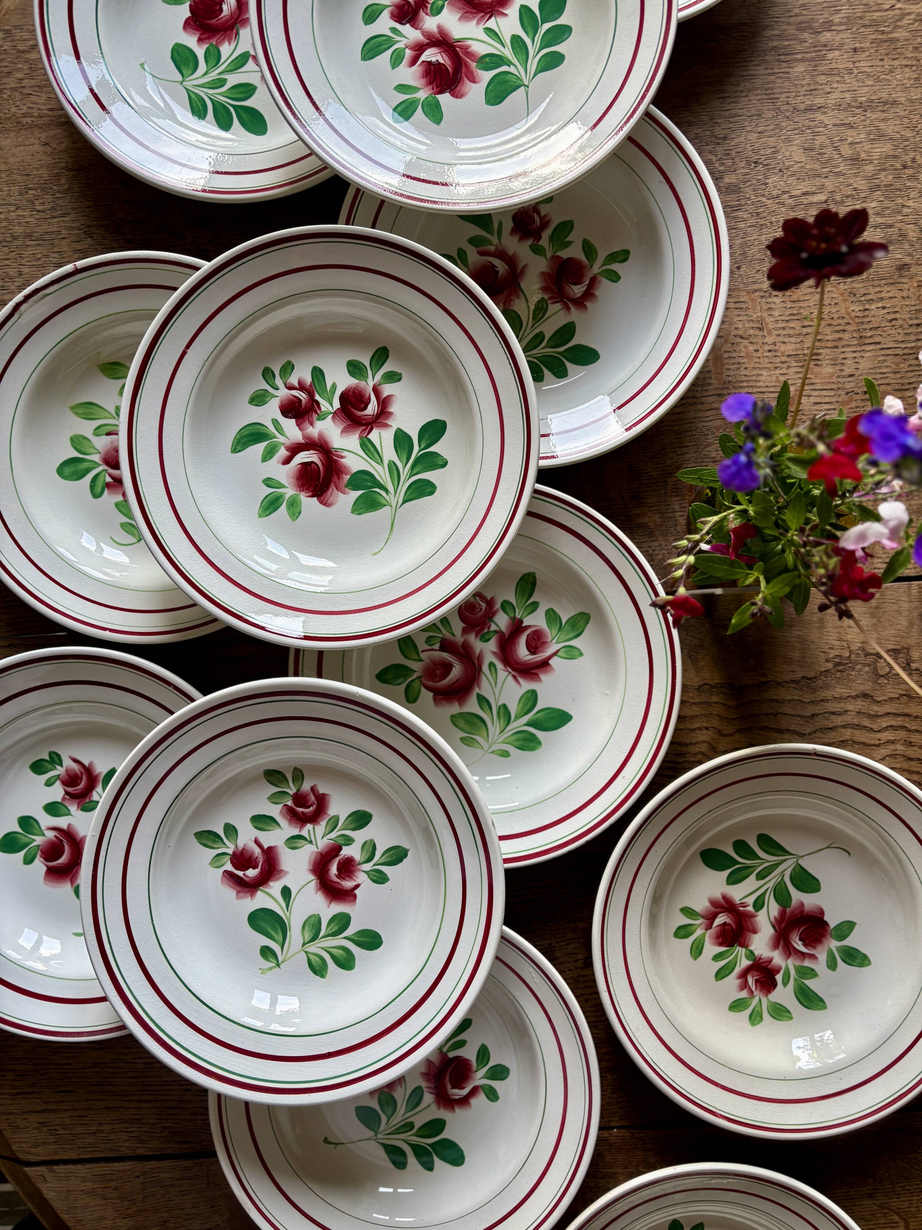 Set of 12 vintage soup plates - Les Roses -
