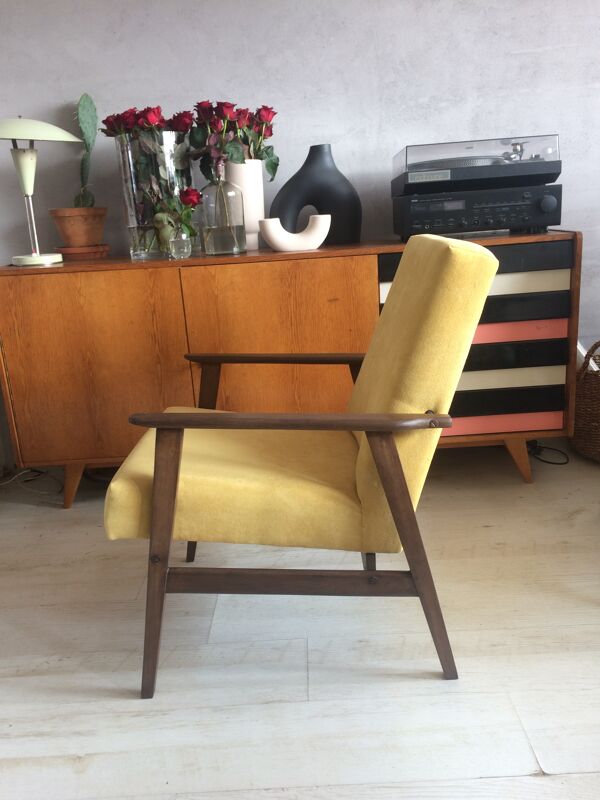 Fauteuil polonais jaune originale 300-201