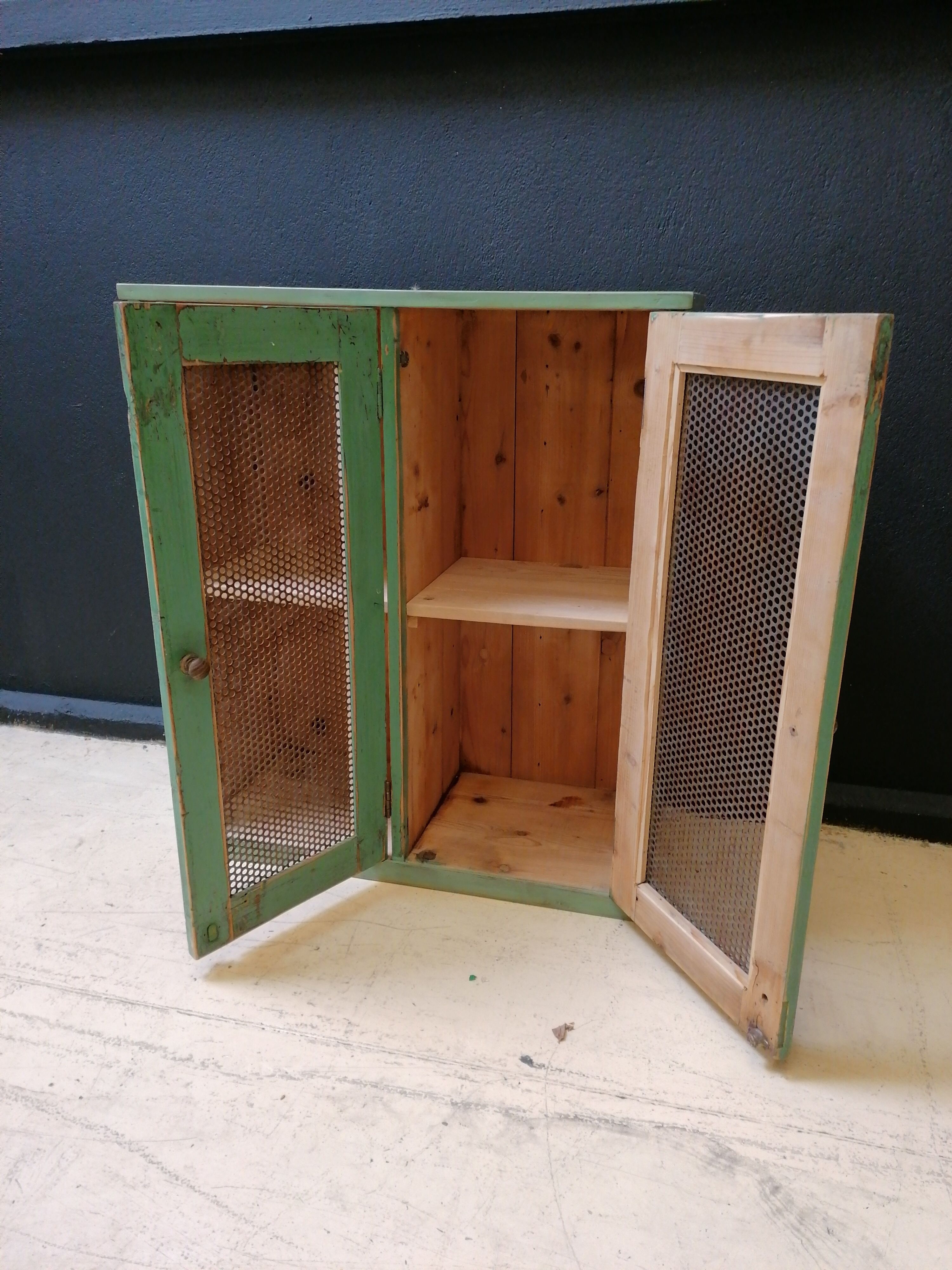Garde manger en bois années 60