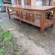 Table de drapier en pin , 2 tiroirs .