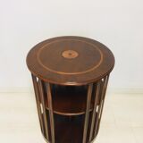 Round Library