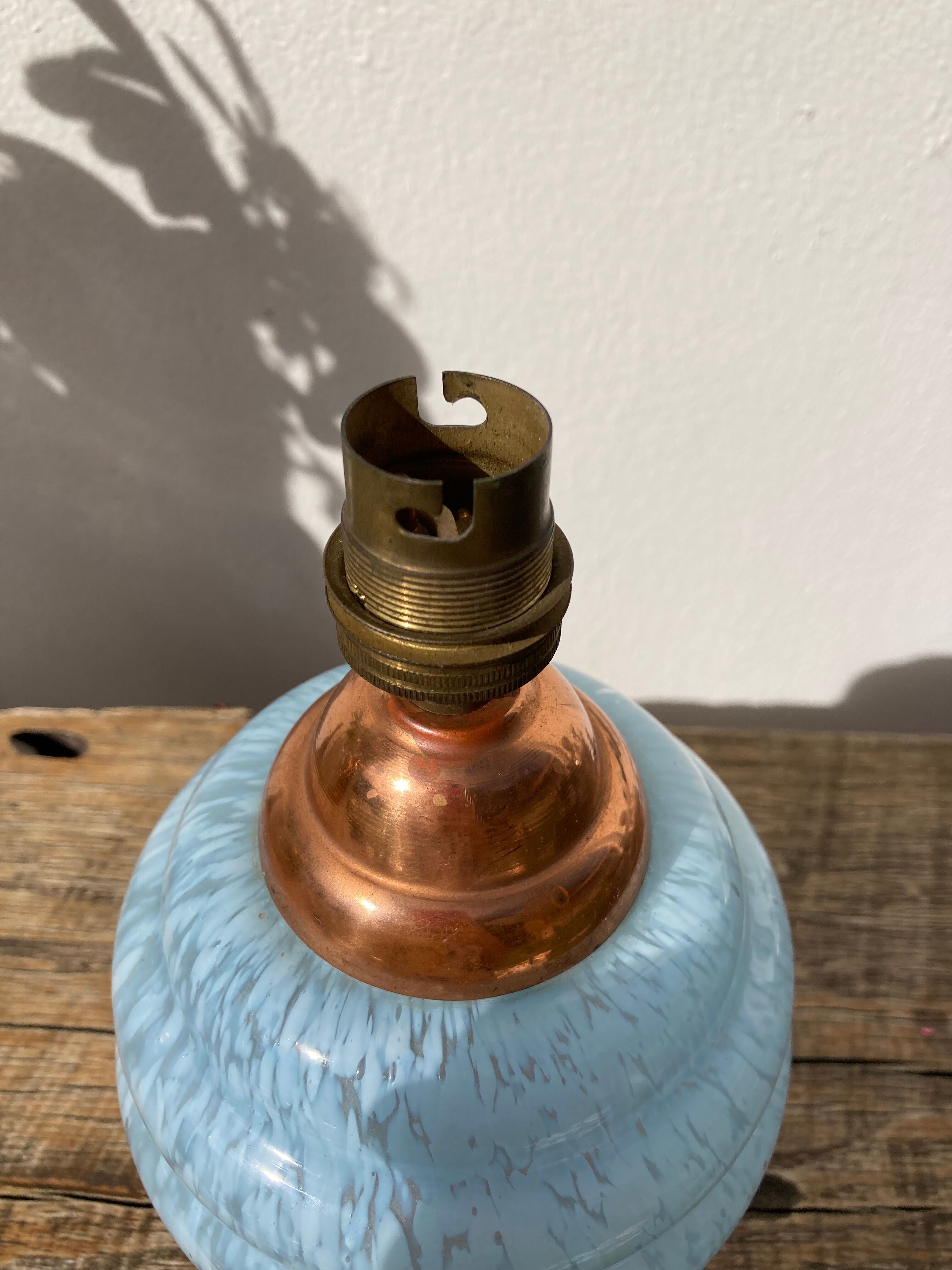 Bedside lamp in clichy glass and blue and white brass