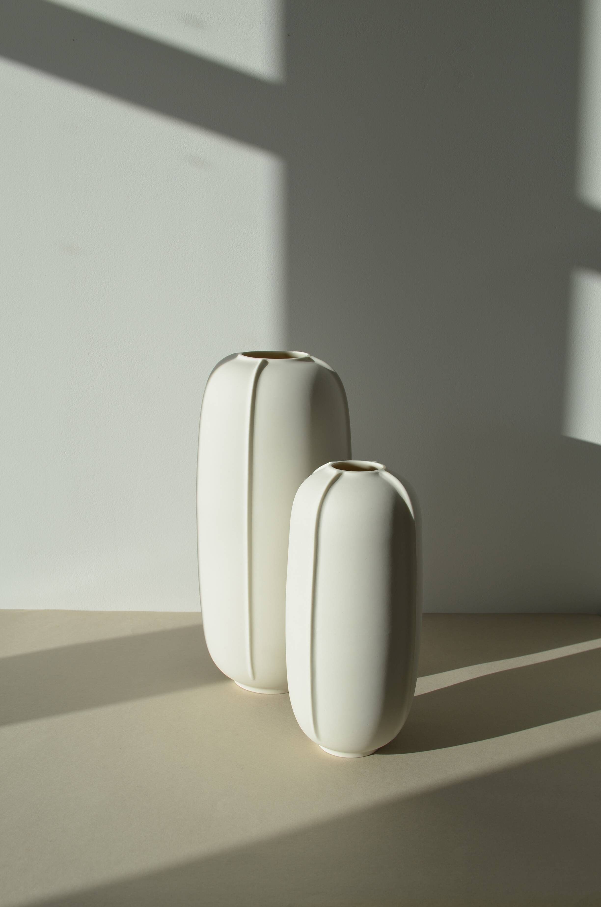 Atlas porcelain vase n°1