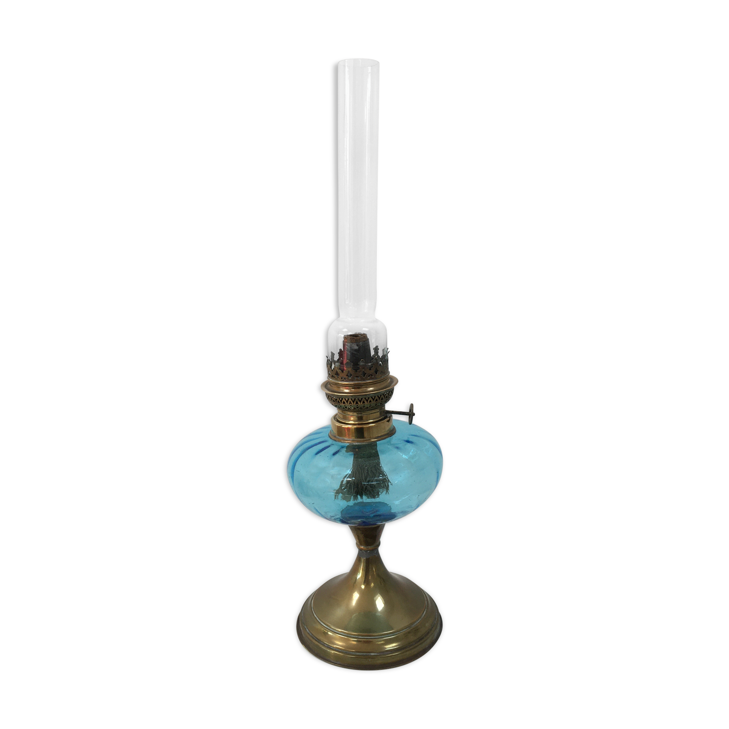 Oil lamp