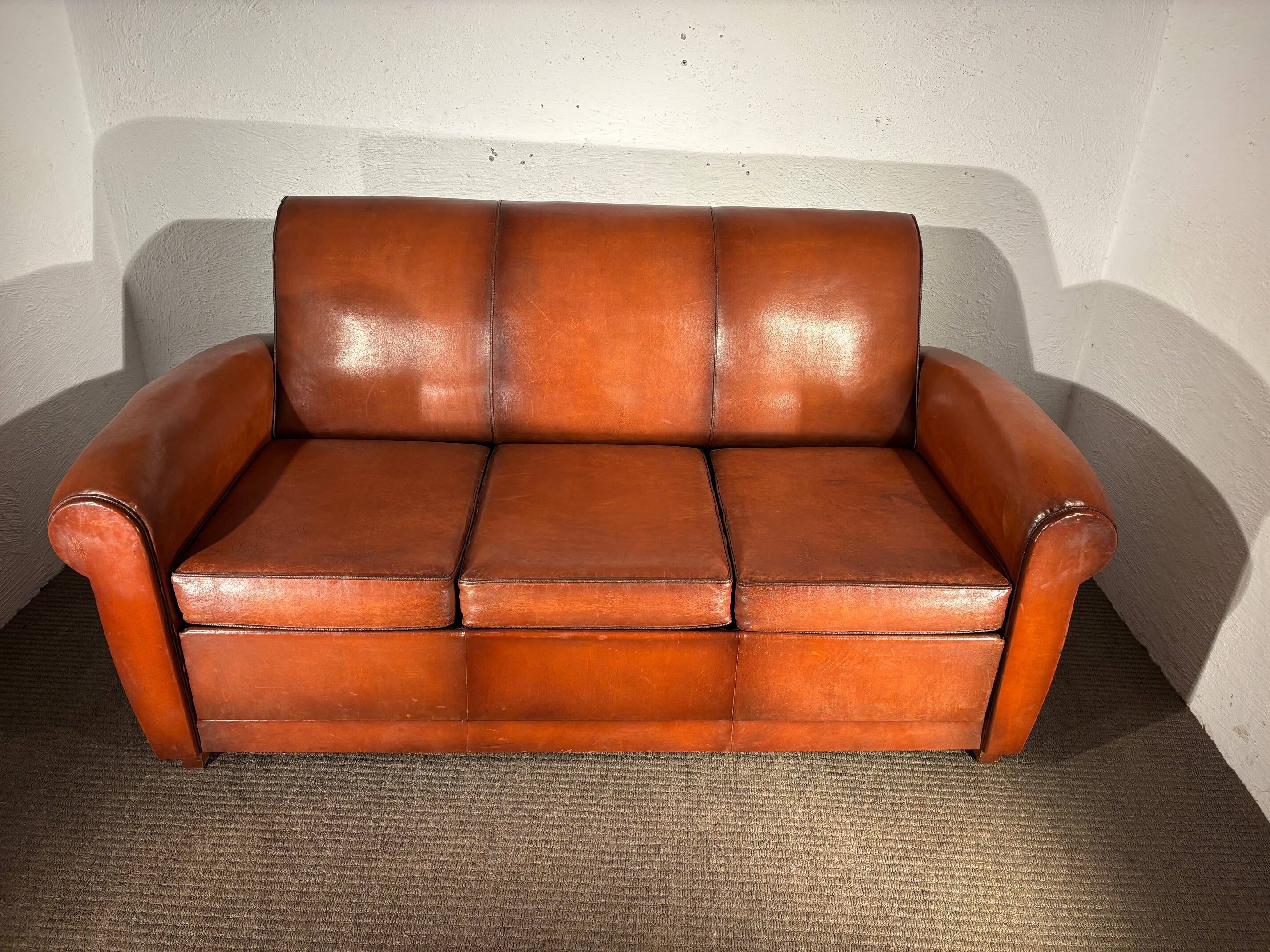 Club Sofa