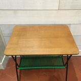 Scoubidou vinyl holder table