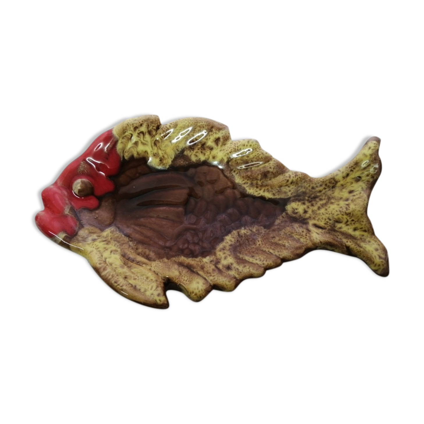 Vallauris old vintage lava-style fish dish