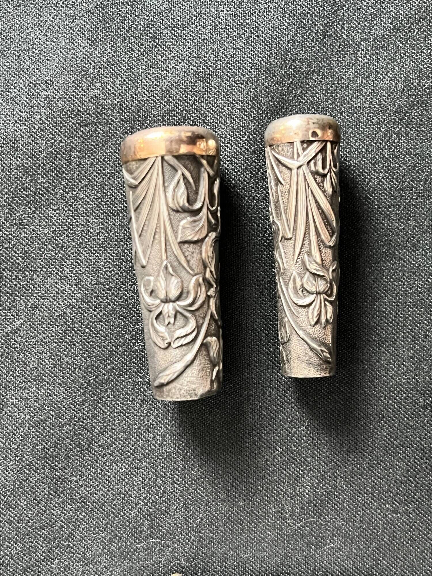 Art nouveau, objets de fumeur métal argenté écrin vers 1900