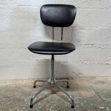 Vintage workshop chair with star base