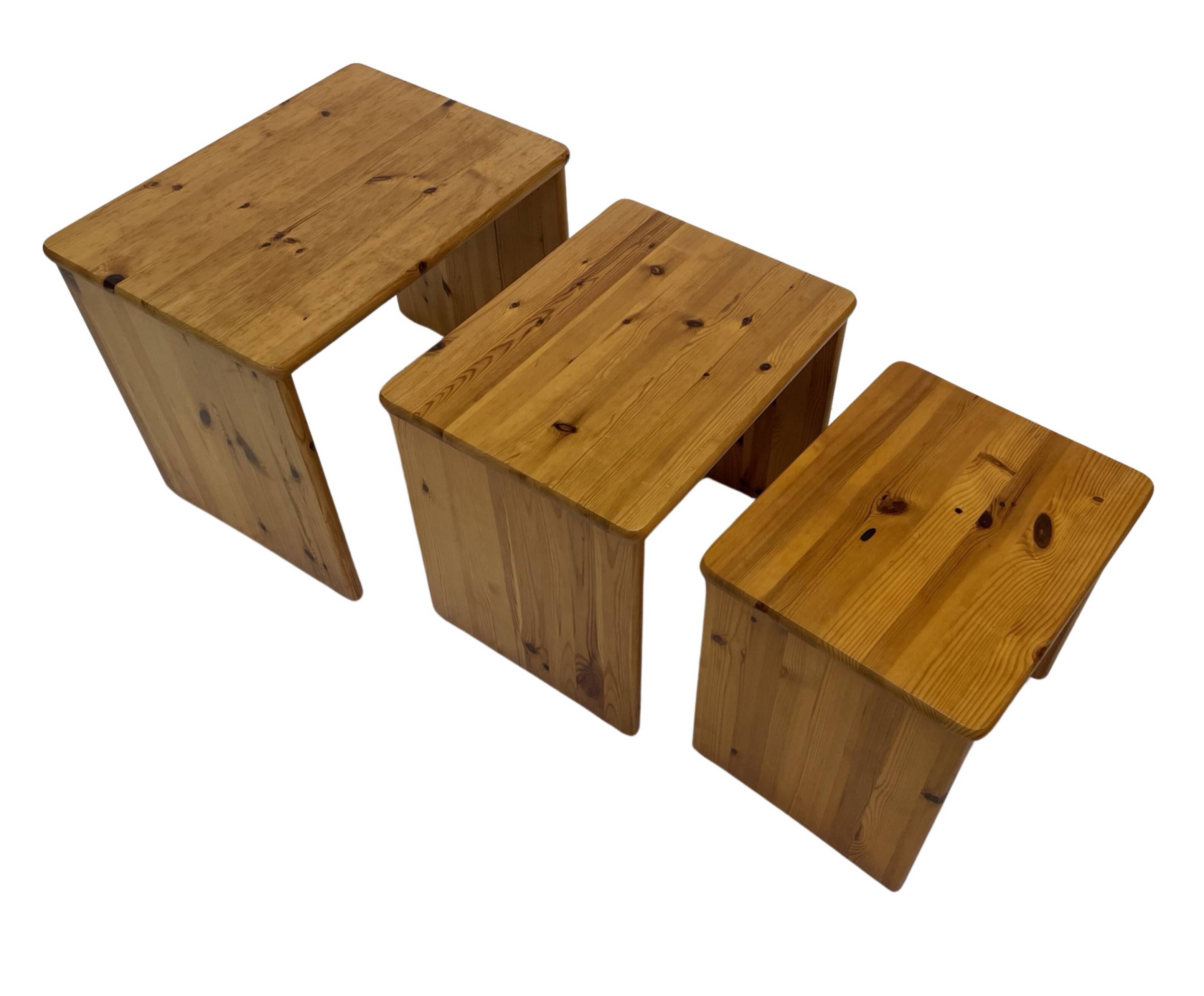 Tables d'appoint gigognes en bois de pin vintage, ensemble de 3