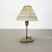Lampe de table de 32 cm en laiton et tissu de style Kalmar, Autriche, années 1960