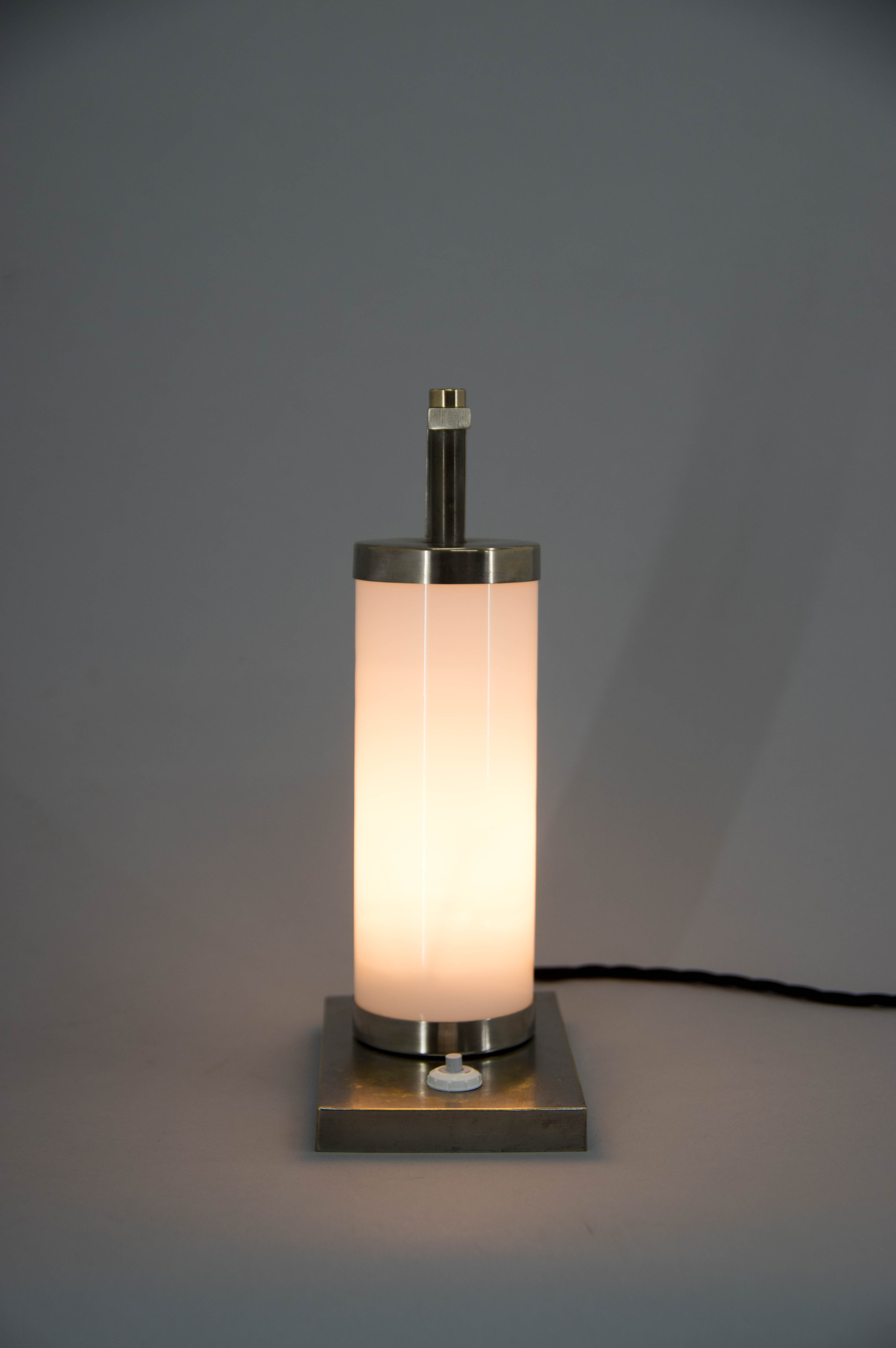 Bauhaus / functionalist table or bedside lamp, 1930s