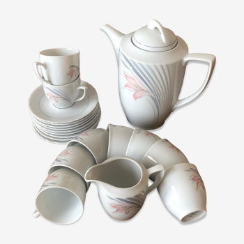 Pastel porcelain coffee service