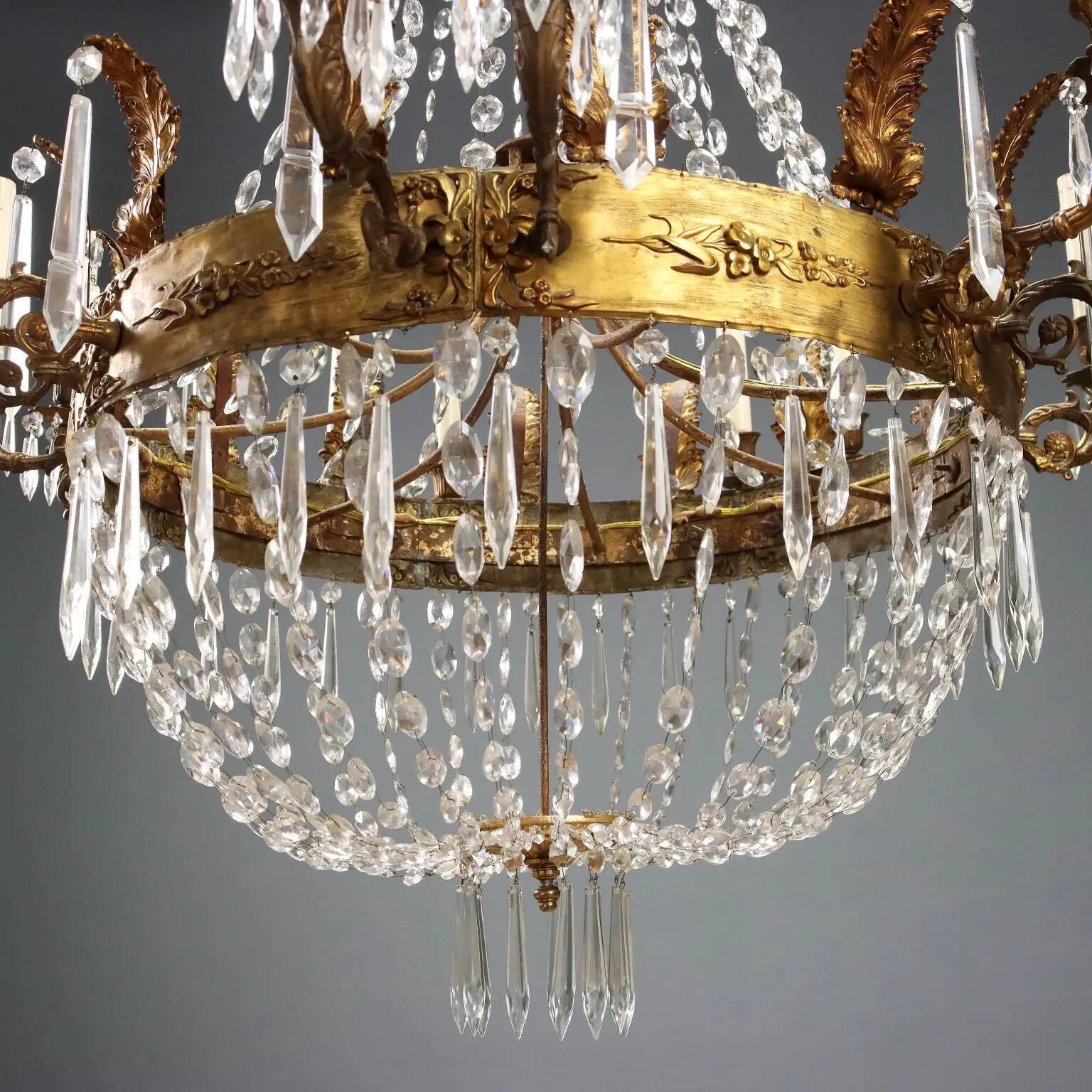 Lustre ancien en forme de ballon en métal doré et verre, XIXe siècle