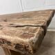 Ancienne table basse industrielle robuste en chêne