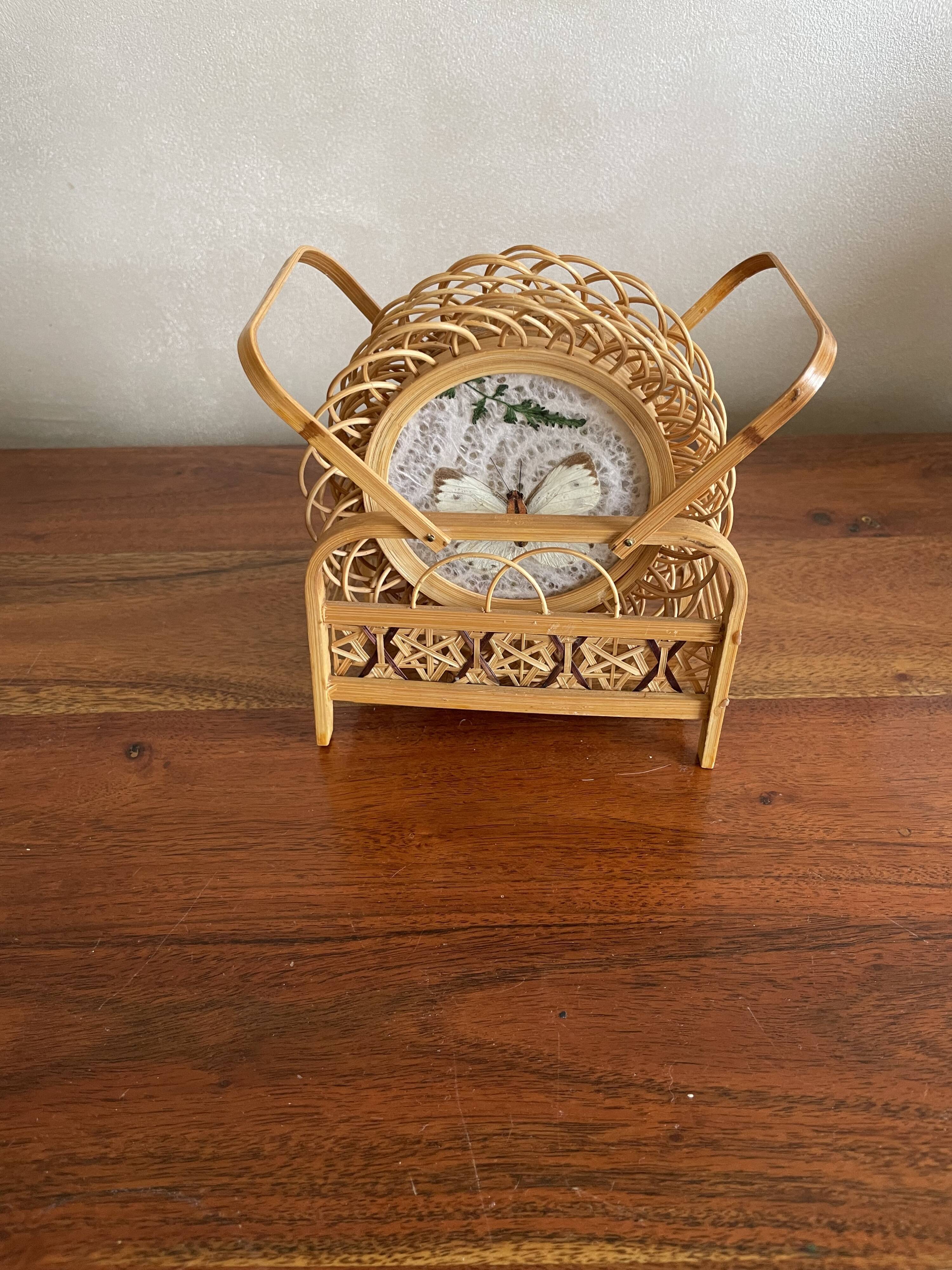 Rattan under glasses butterfly décor rattan