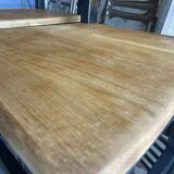 2 chaises de bar en bois