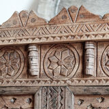 Old Indian furniture buffet damchiya